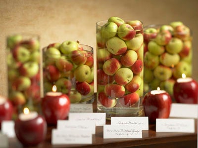 Apples in cyllanders