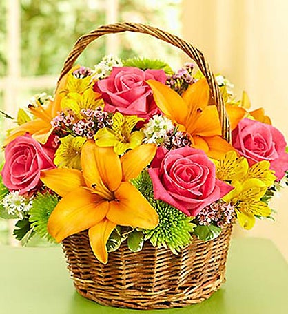 Fields of Europe(TM) in Willow Basket