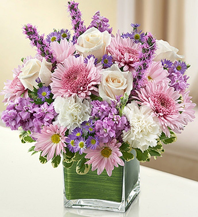 Elegant Lavender and White Cube