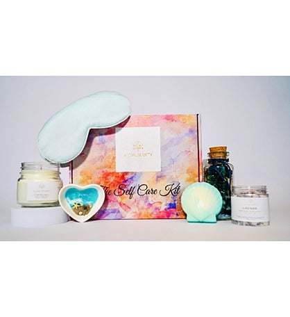 Beachside Bliss, Deluxe Beach-Themed Spa Gift Box