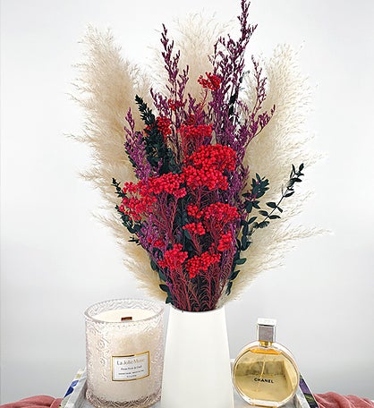 The Berrymore Everlasting Dried Bouquet with Vase