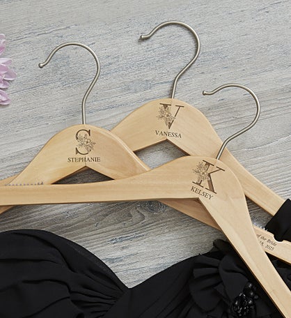 Kittenish Floral Engraved Wood Closet Hanger