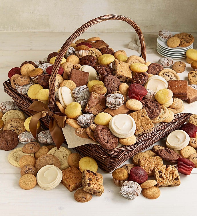 Mrs Beasley's Classic Basket