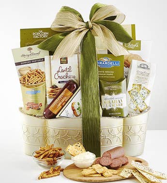 Noble Grandeur Gourmet Gift Basket