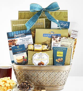 Majestic Grandeur Gourmet Gift Basket