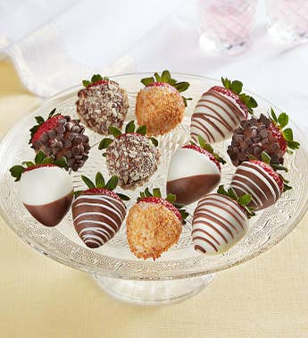 Berrylicious Deluxe Dipped Strawberries