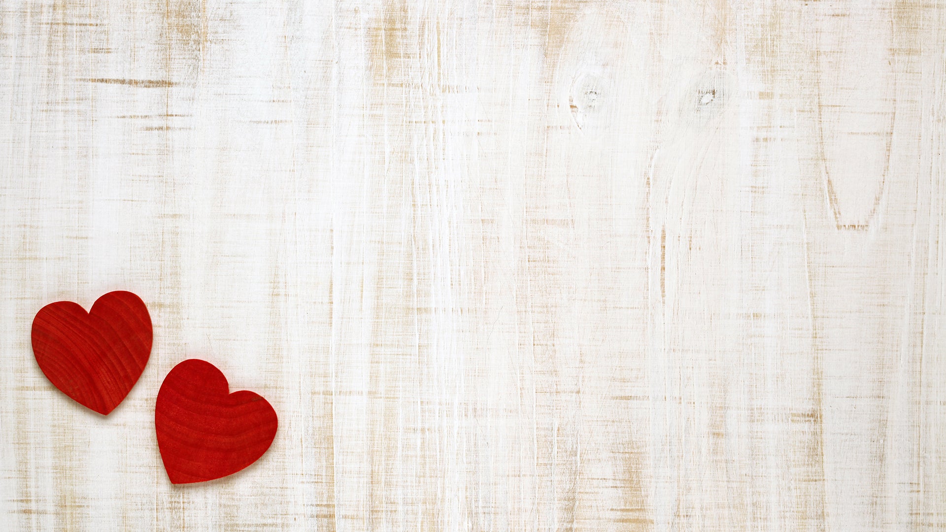 20 Free Valentine’s Day 2021 Zoom Backgrounds, From Flowers To Hearts