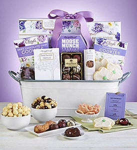 Full Bloom</br>Sweet Treats Gift Basket