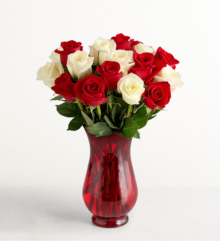 Peppermint Rose Bouquet + Free Vase
