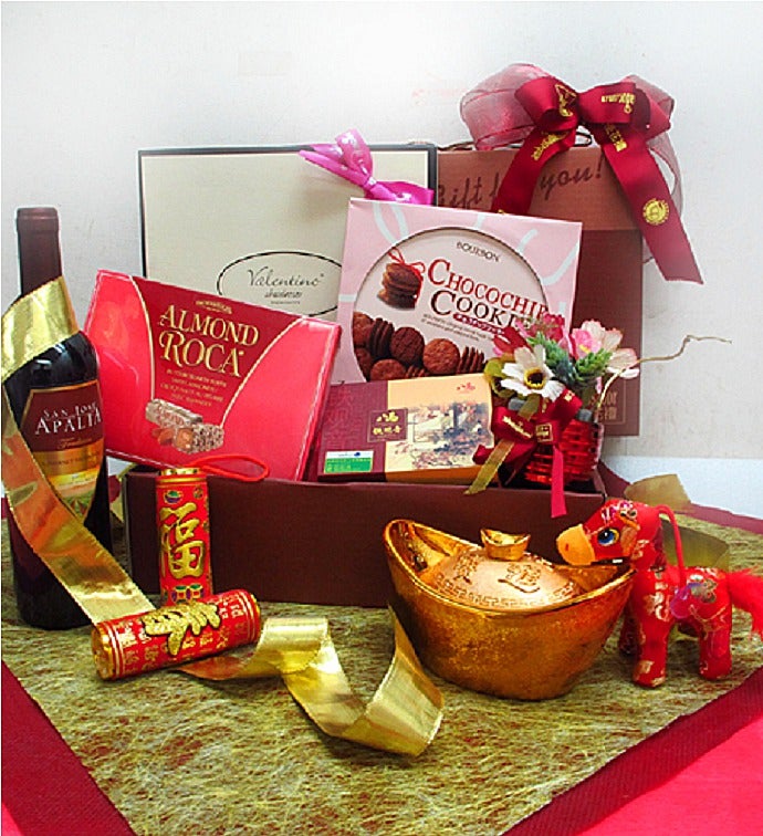 Traditional Treats Basket