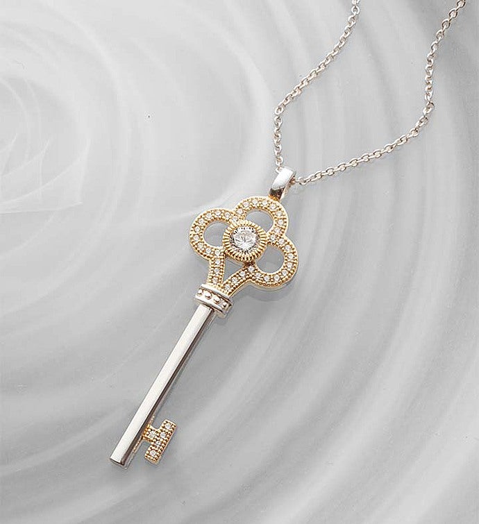 Crislu® Key Pendant