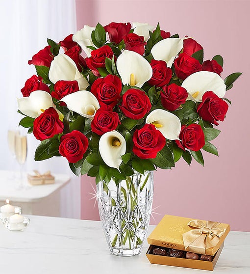 luxurious red rose calla