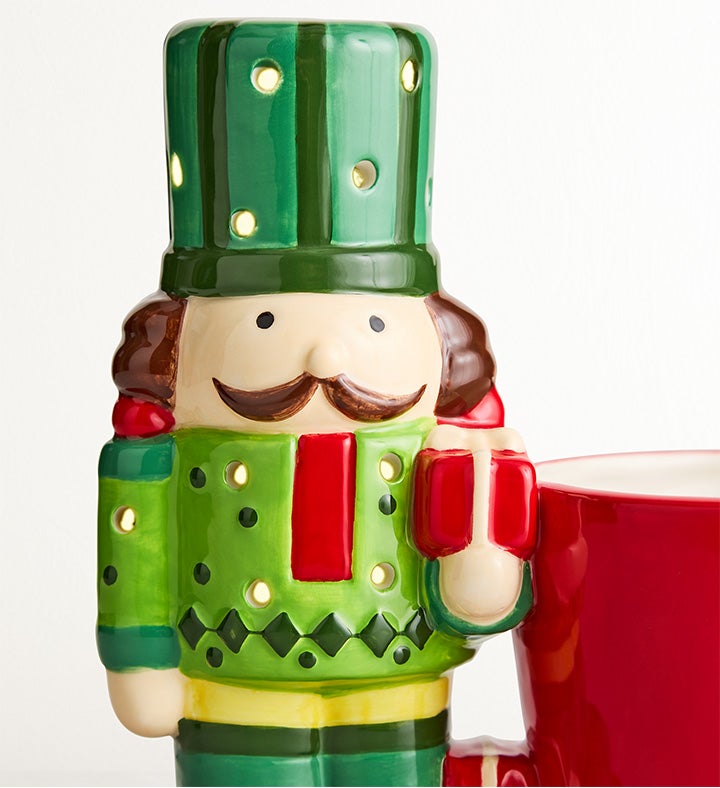 Holiday Nutcracker Winterberry
