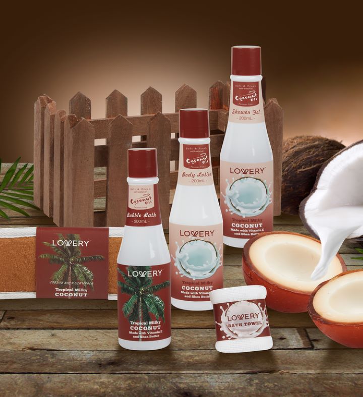 Organic Spa Gift Basket In Coconut Scent   16 Pc