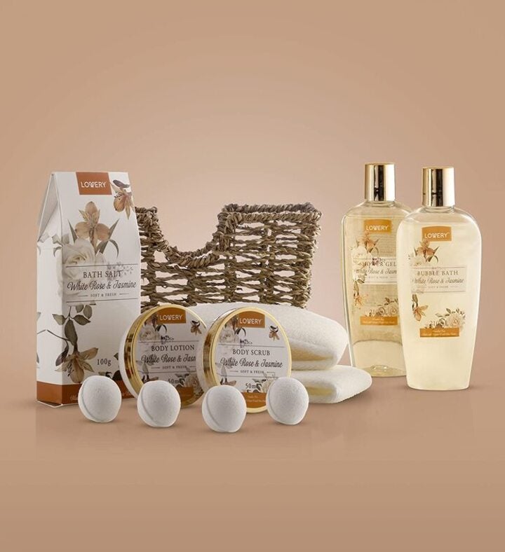 White Rose & Jasmine   11 Pc Bath & Body Gift