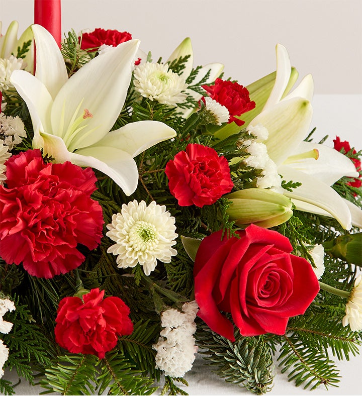 Traditional Christmas Centerpiece