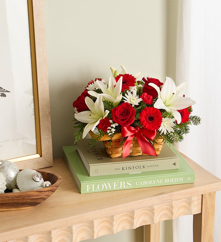 Fields Of Europe® Christmas Basket