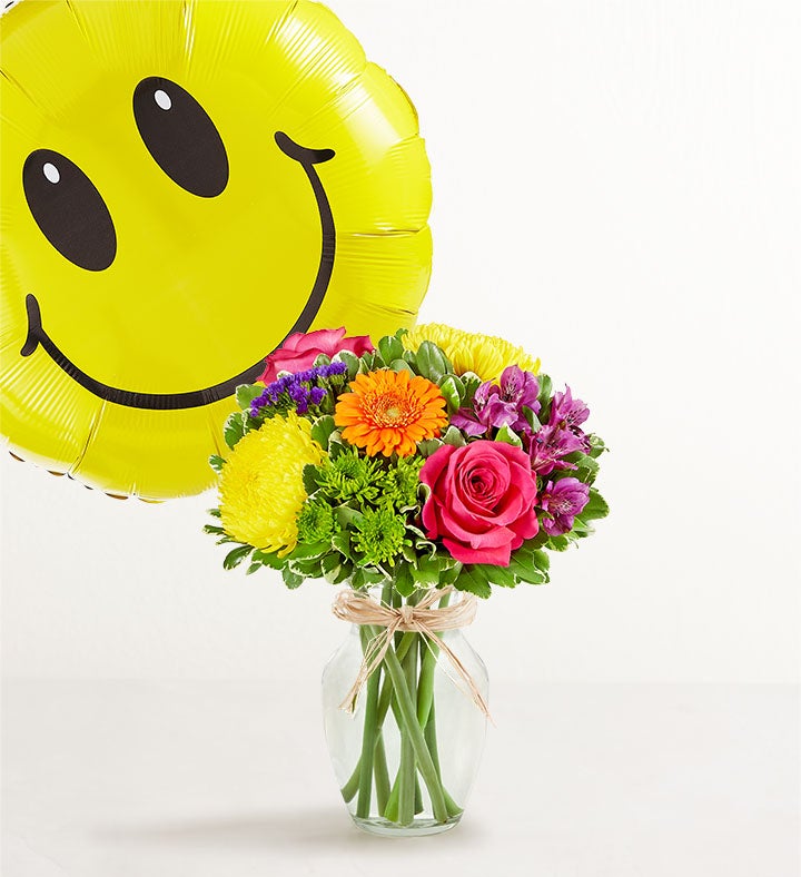 Fields of Europe® Celebration with Jumbo Smile Balloon