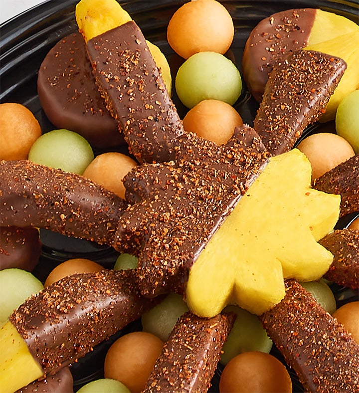 Perfectly Plated™ Fruit Platter with Tajin®