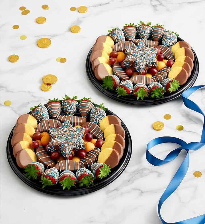 Perfectly Plated™ Hanukkah Dipped Fruit Platter