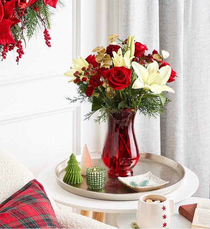 Noel Dream Bouquet™ | 1800Flowers