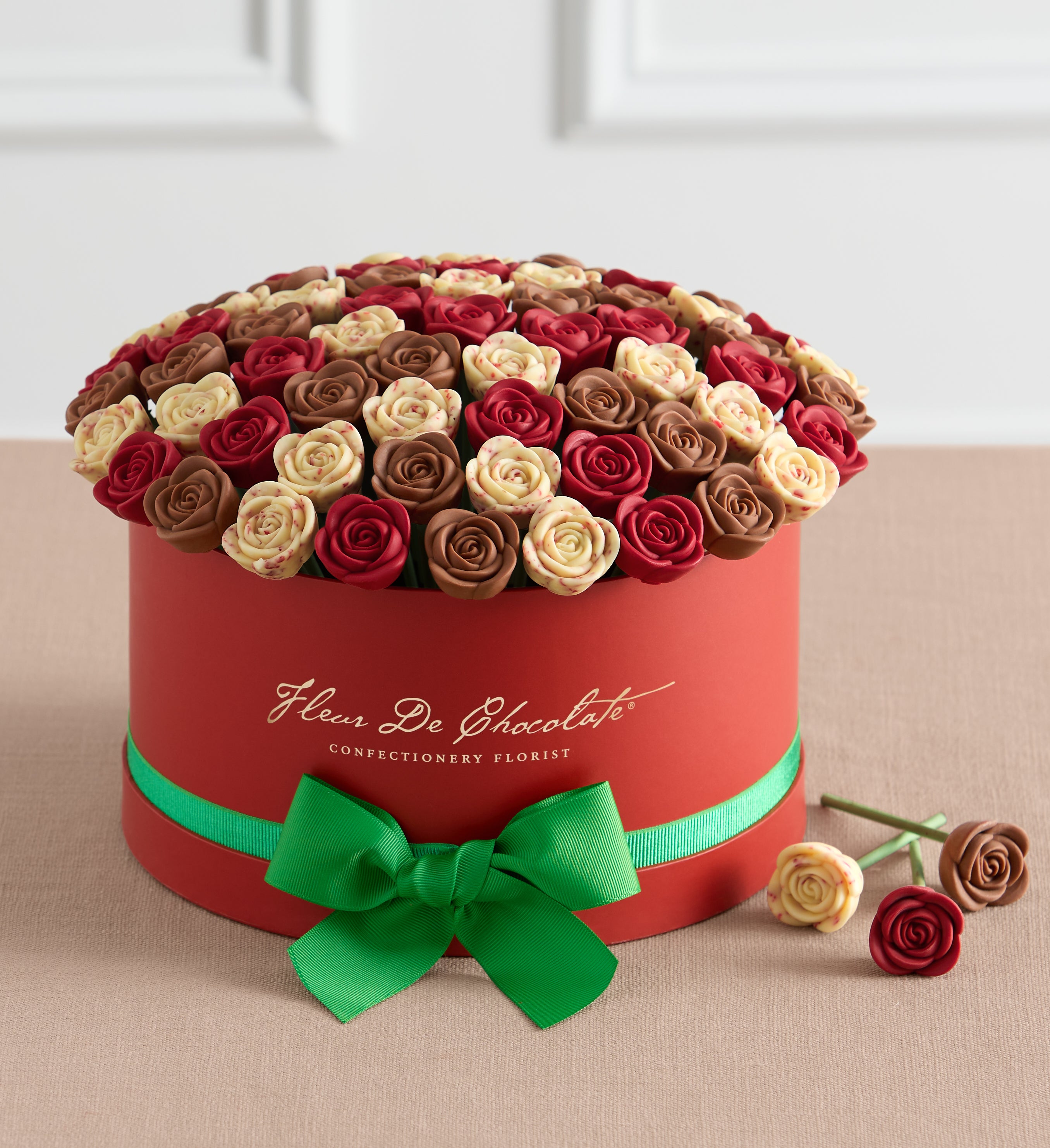 Fleur De Chocolate® Belgian Chocolate Roses – Festive Christmas