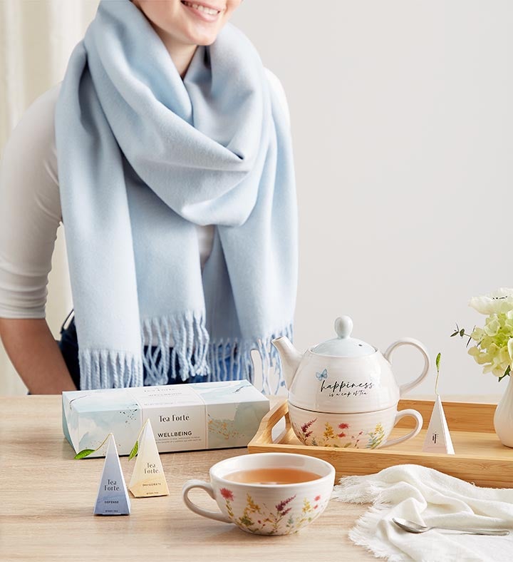 The Giving Wrap Tea Gift Set