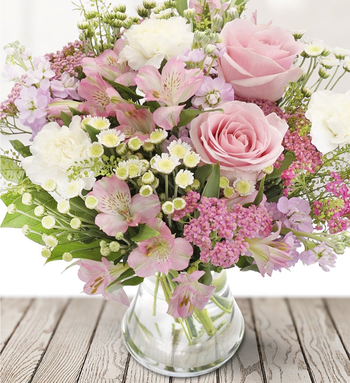 send-romantic-flowers-gifts-to-the-uk-1800flowers