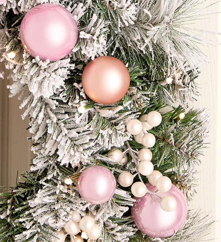 Glistening Blush Wreath | 1800Flowers