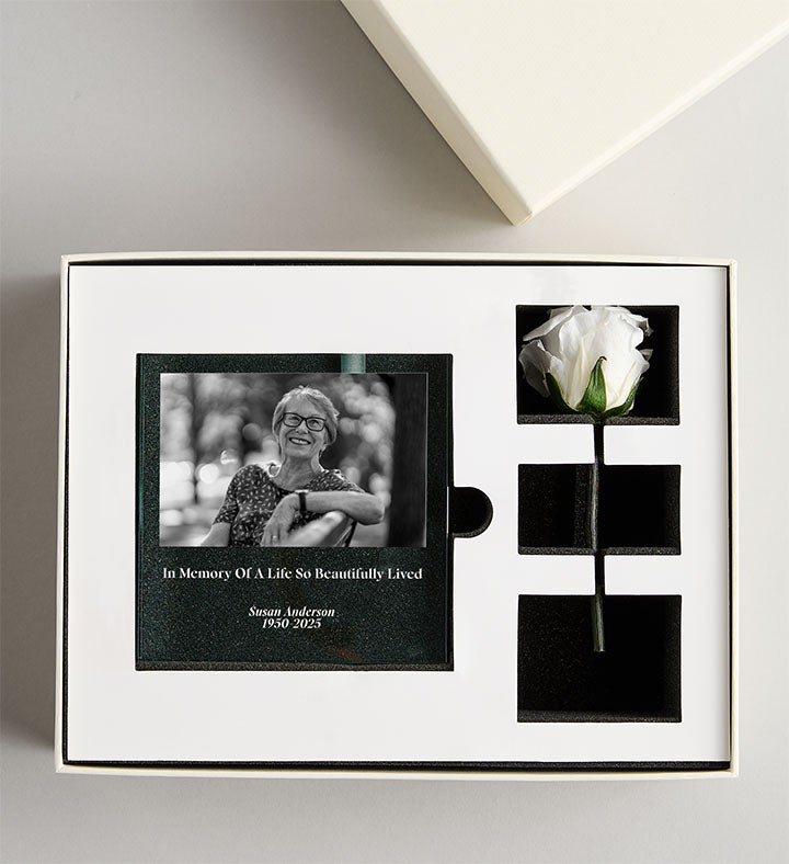 Magnificent Roses® Personalized Bud Vase for Remembrance