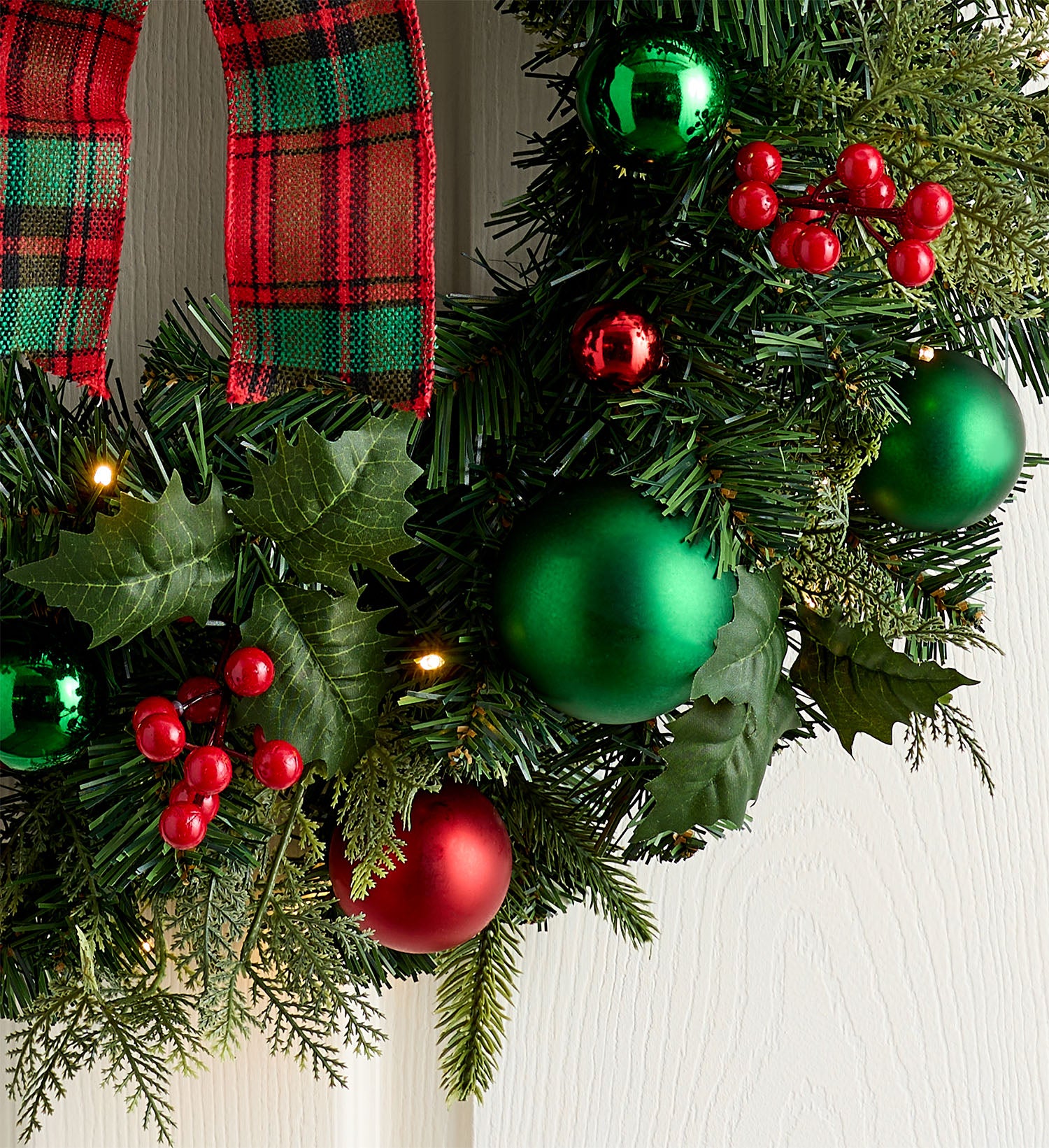 Merry & Bright Wreath with Lights- 24"