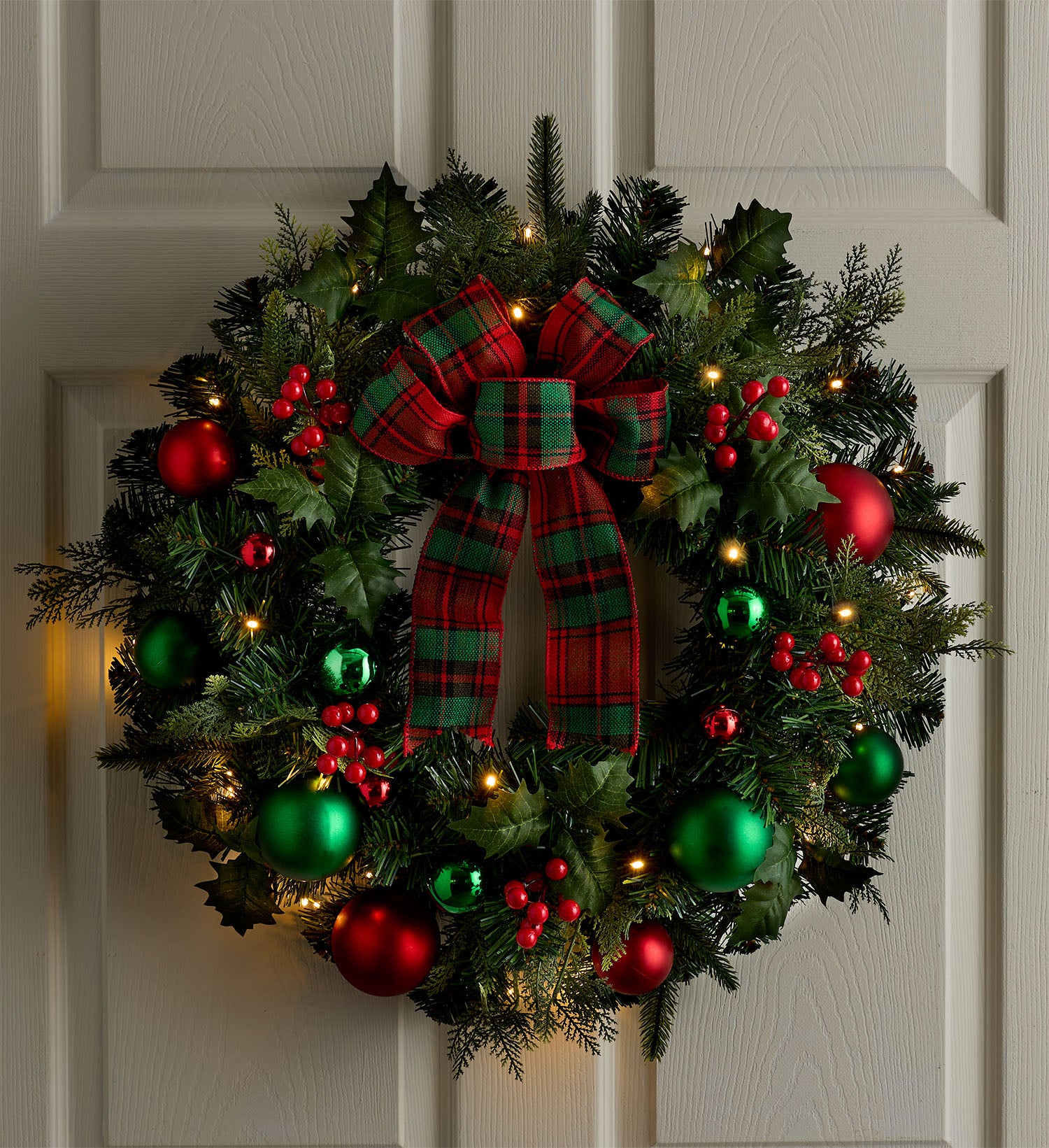 Merry & Bright Wreath with Lights- 24"