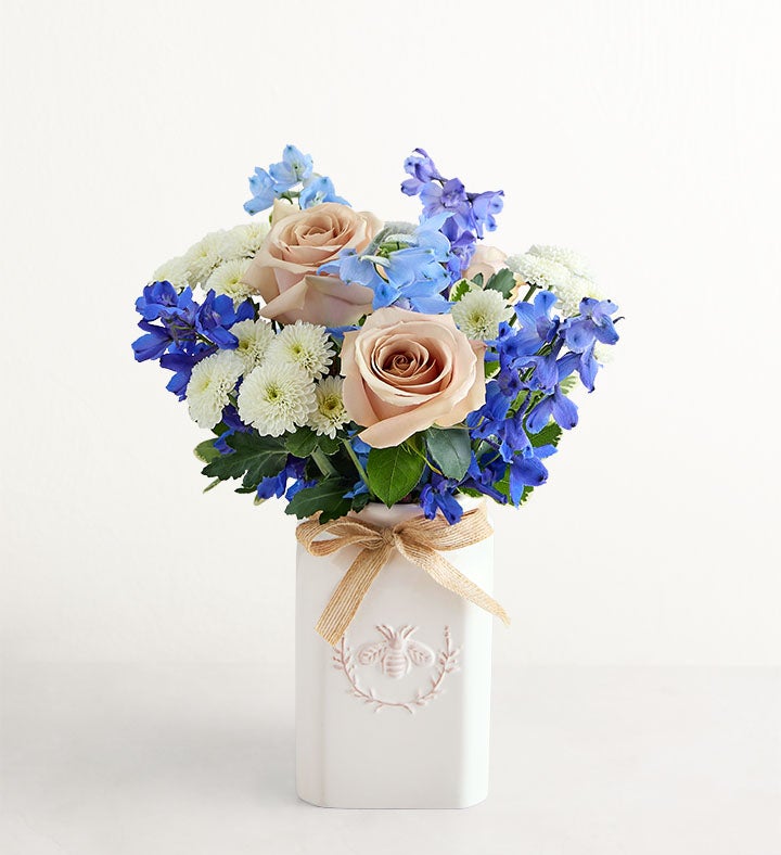 lovefioreさん　1025 Honey Bee Buzz™ Delphinium Bouquet — 1-800-Flowers.com (from