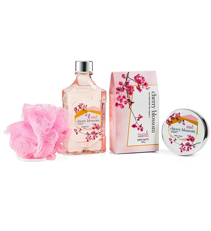 Cherry Blossom Spa Bath And Body Gift Set