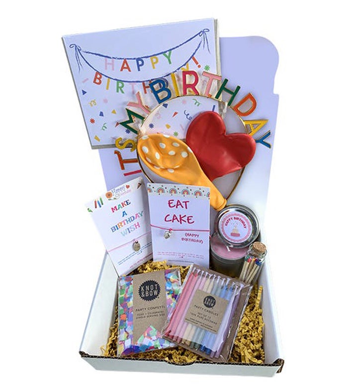Birthday Gift Box MK008773