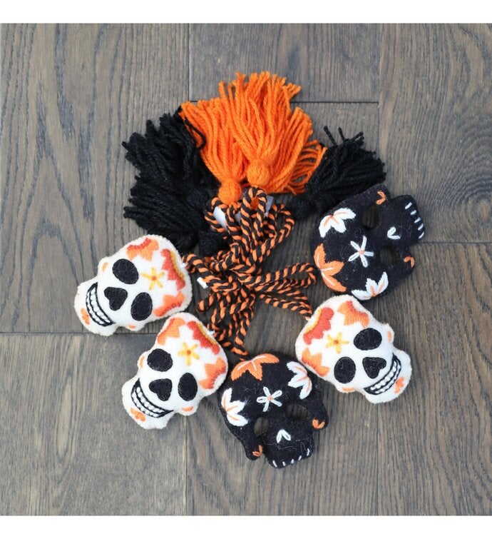 Skull Halloween Garland