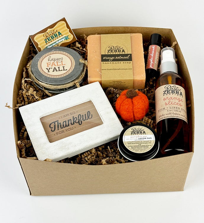 Happy Fall Y’all Gift Box