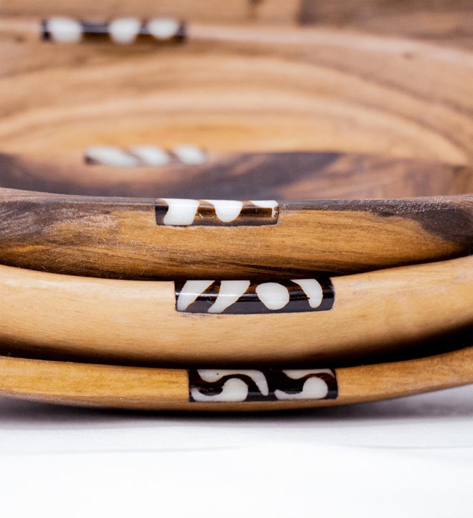 Olive Wood Serving Bowls With Bone Inlay Accent