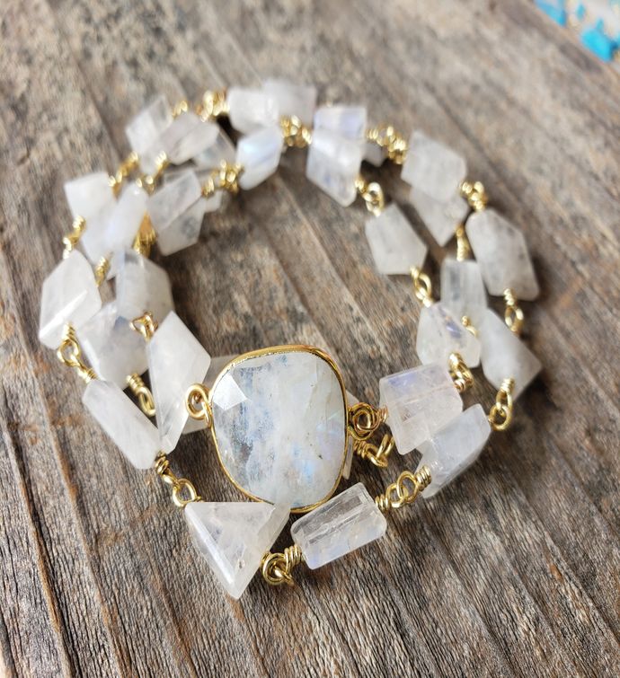 Hana Two In One Wrap Bracelet/necklace With Magnet Moonstone