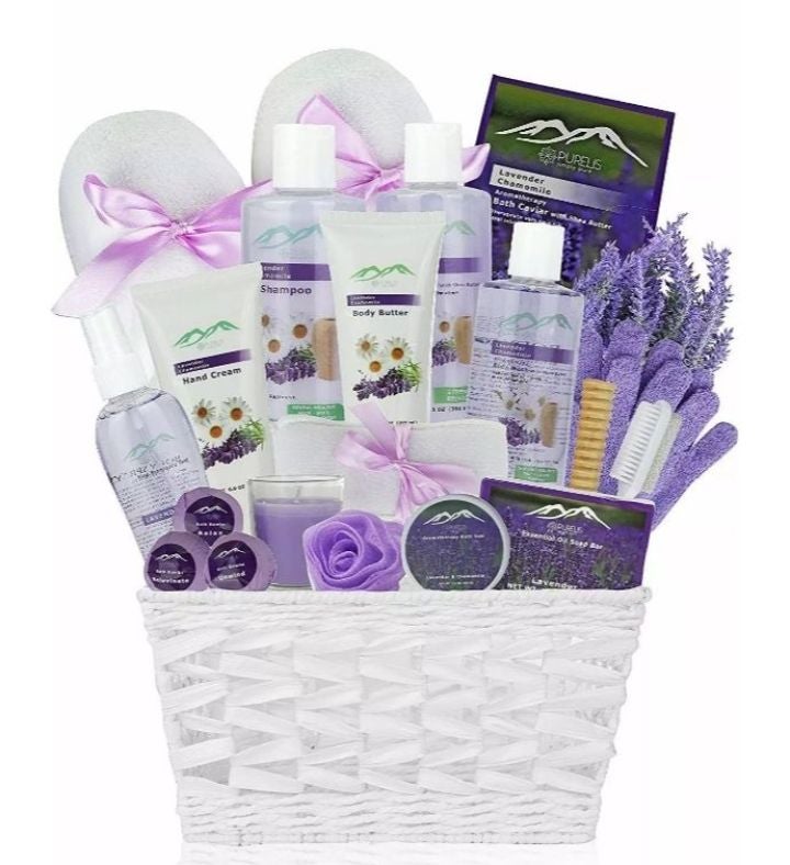 Luxurious Lavender Chamomile Spa Gift Basket