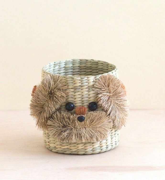 Dog Seagrass Basket Planter