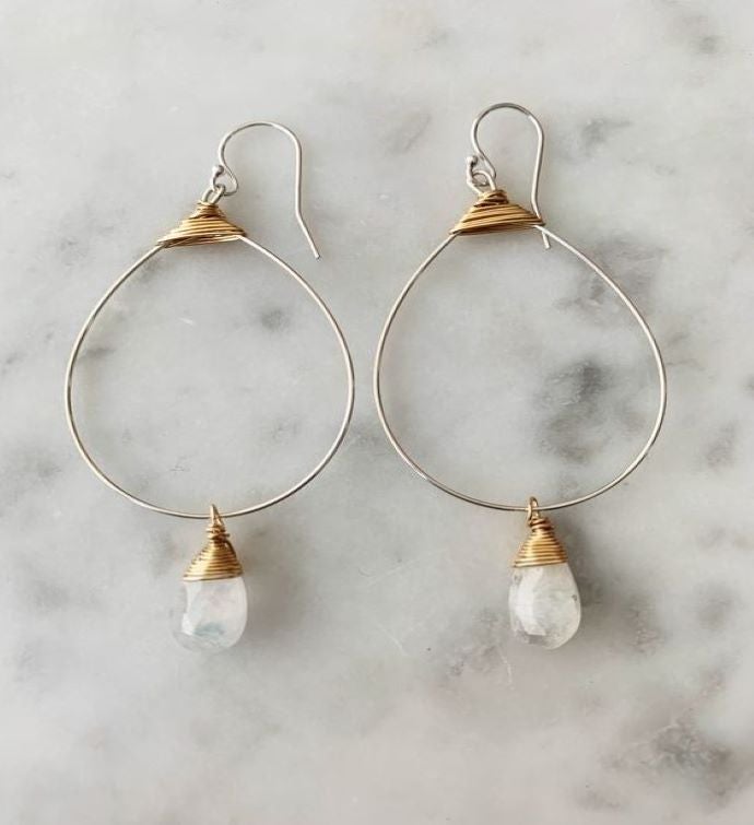 Fishtail Hammered Wire Earring