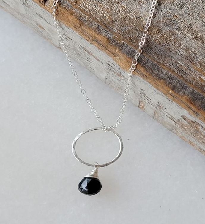 Yulia Necklace Hammered in Black Onyx