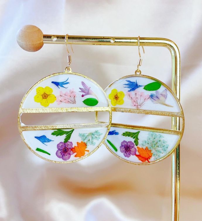 Real Flowers Coated In Frame Hoop Earrings
