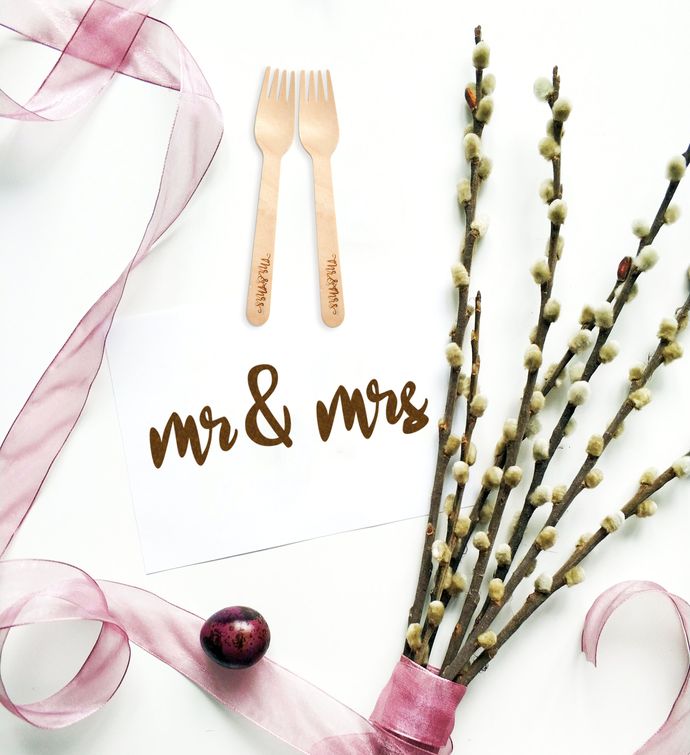 "Mr. and Mrs." Disposable Forks  6", 100 pack