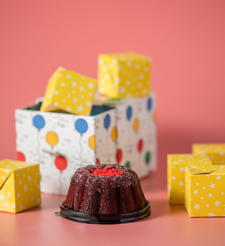 Confetti Pop Surprise Cake Box