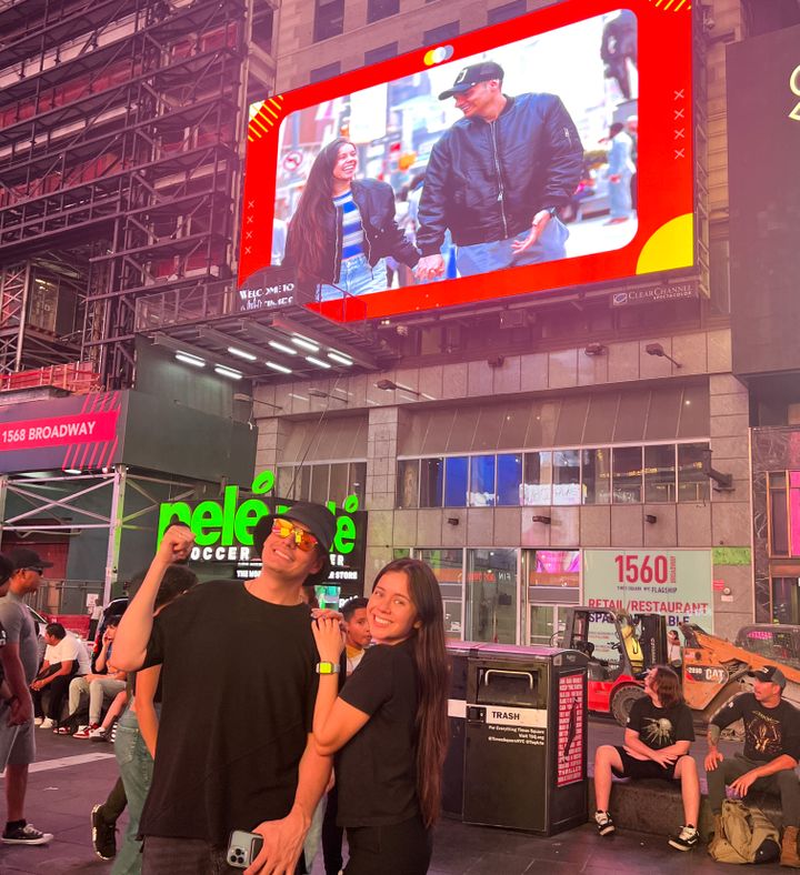 Message In The Sky: Personalized Billboard Experience In Times Square