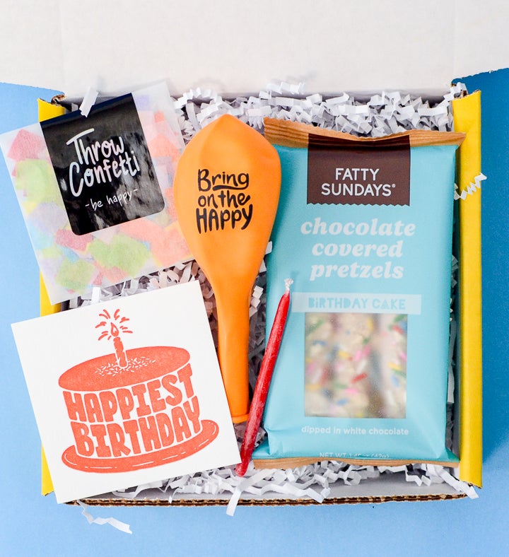 Birthday Gift Hampers Online | Birthday Gift Hampers Delivery