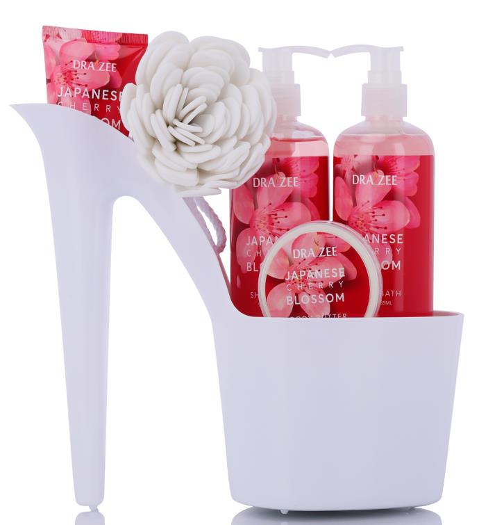 Draizee Heel Shoe Set – Cherry Blossom Scented Bath Essentials Gift Basket