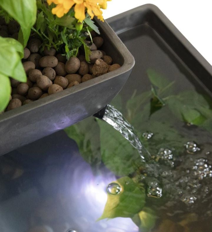 Aquasprouts Fountain: Hydroponic, Aquaponic, Water Garden - 8 Gallons